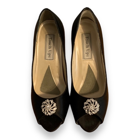 Black satin peep toe heels with rhinestone ornaments size 5.5M - Picture 5 of 13